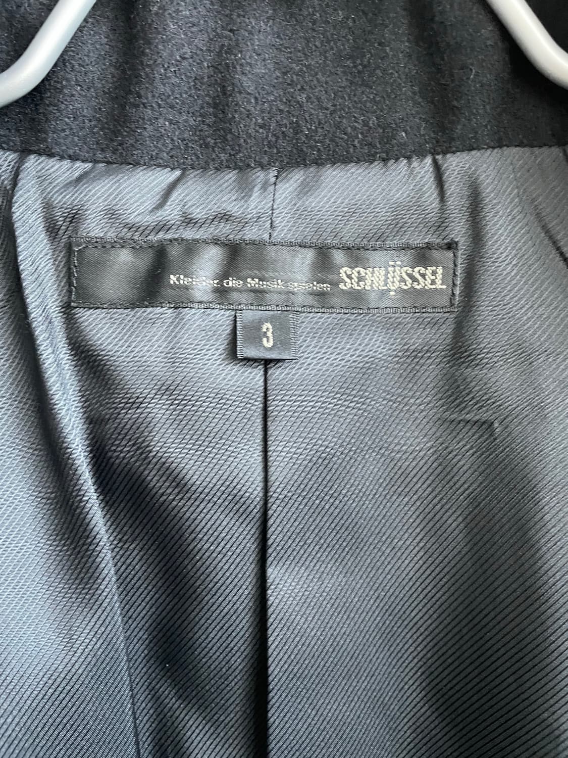 Schlüssel 비대칭 하이넥 코트 상품이미지6