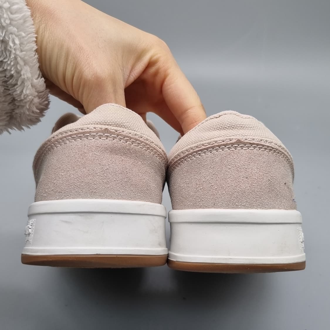 리바이스 여성스니커즈240 상품이미지4