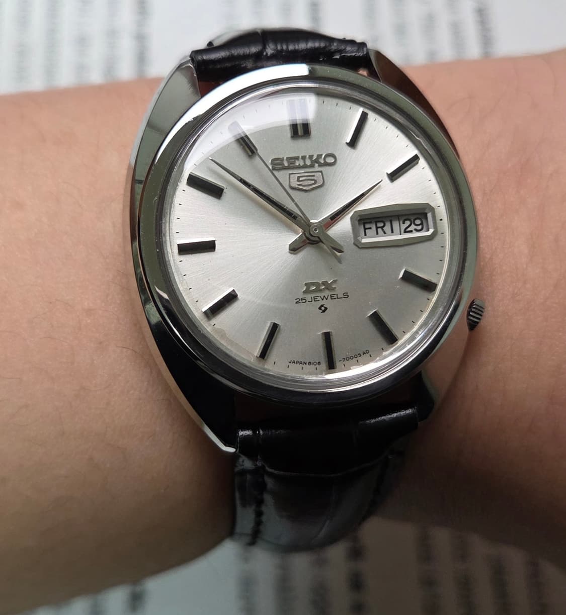 빈티지 세이코 DX 실버다이얼 칼침핸즈 데이데이트 6106 오토매틱  상품이미지7