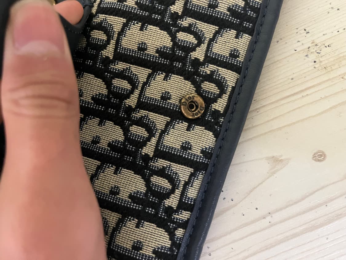 디올 오블리크 폴딩 클러치 정품 팔아요 상품이미지3