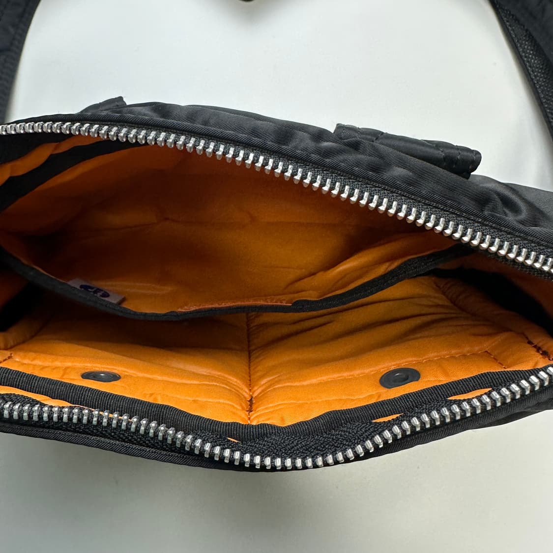 PORTER TANKER SHOULDER BAG 포터 탱커 숄더백 상품이미지8