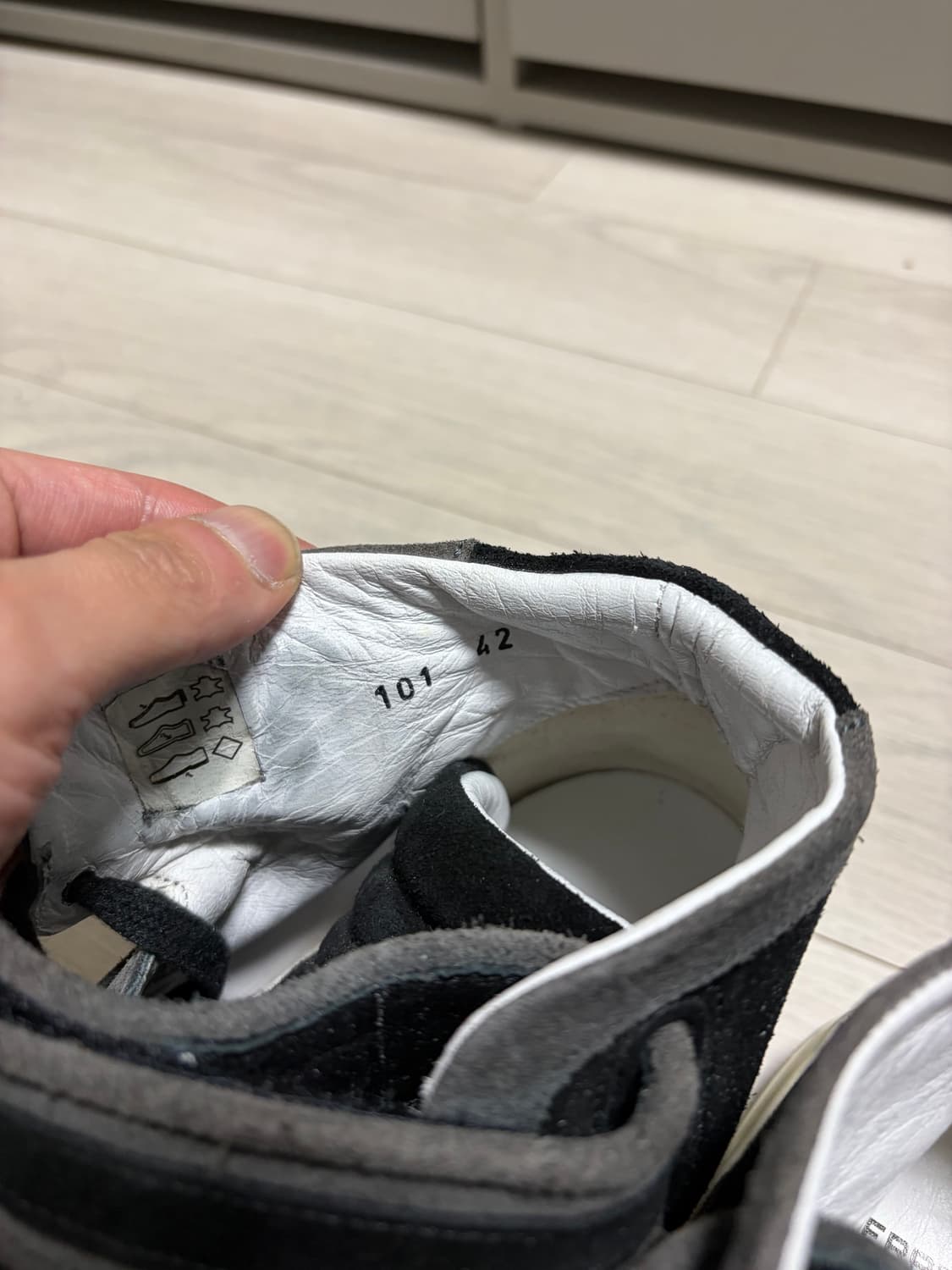 피에르 하디 콜로라마 블랙 벨크로 하이탑 블랙 스니커즈 42 상품이미지3