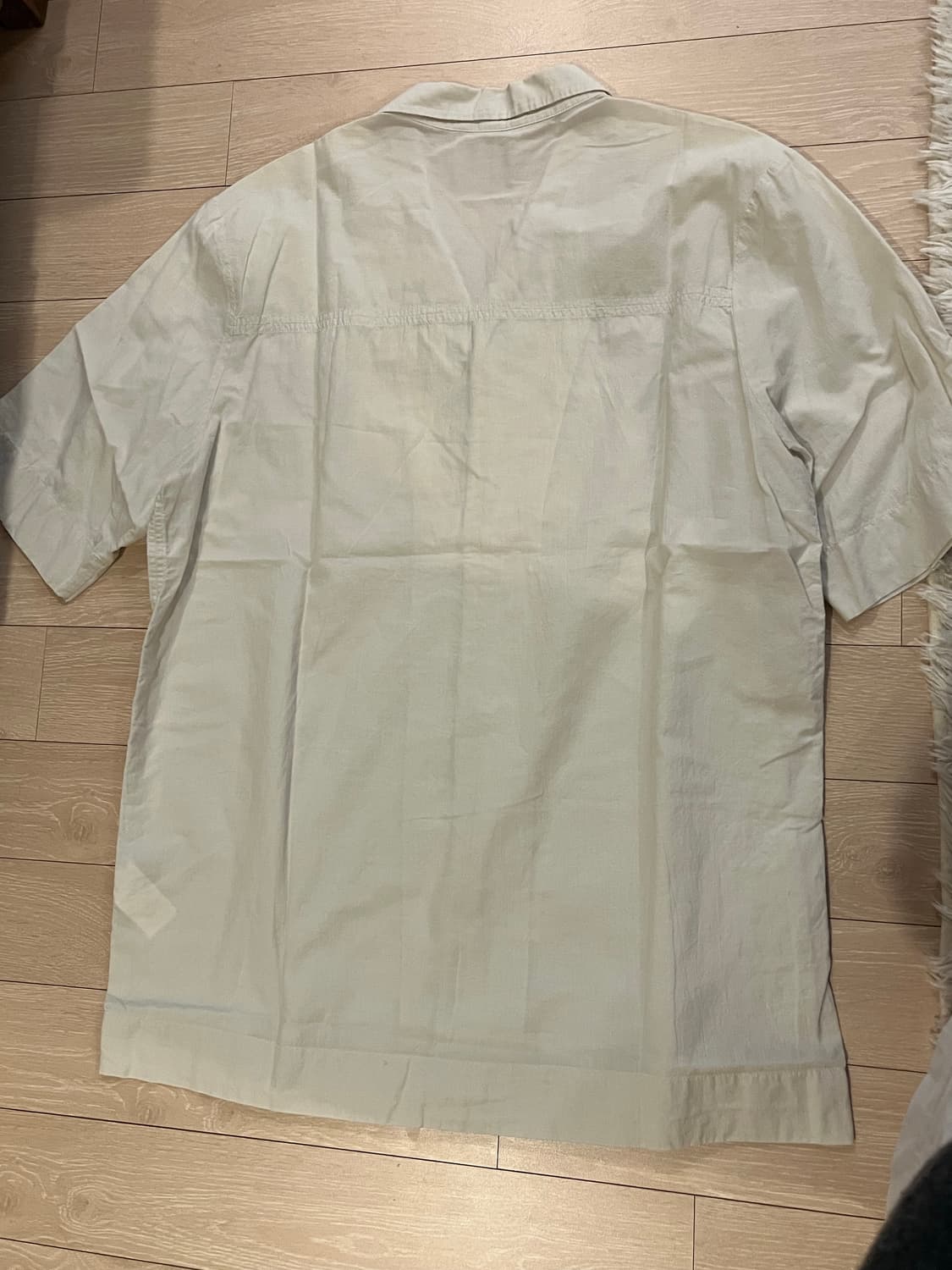 코스 반팔셔츠 상품이미지2