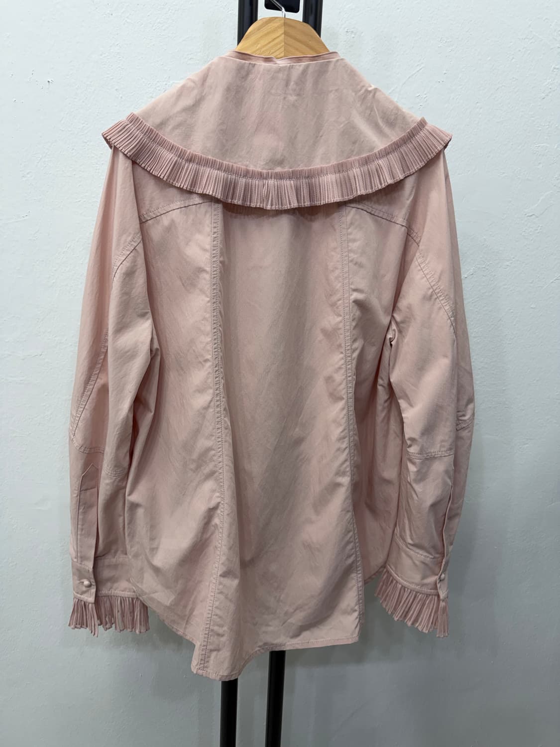 정품) O2ND 오즈세컨 한섬 20ss 프릴 장식 셔츠 76 상품이미지5