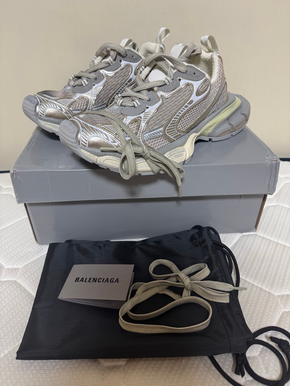 발렌시아가 3xl 스니커즈 41size 상품이미지1