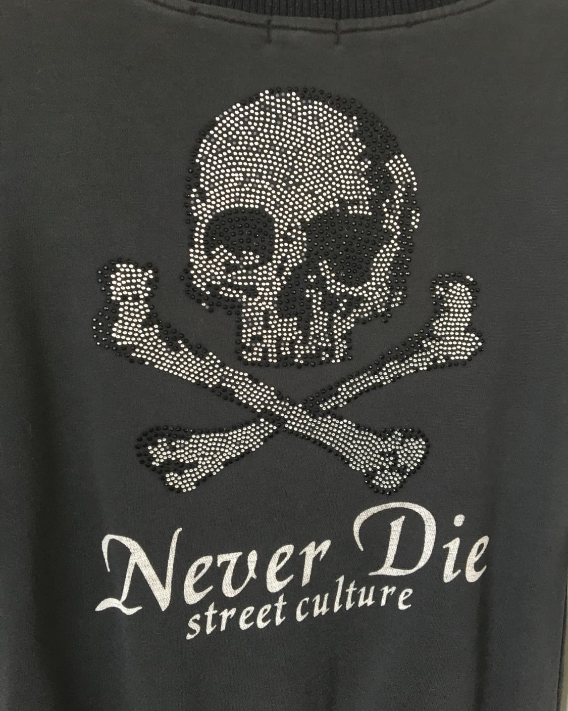 back skull point zip up 상품이미지5