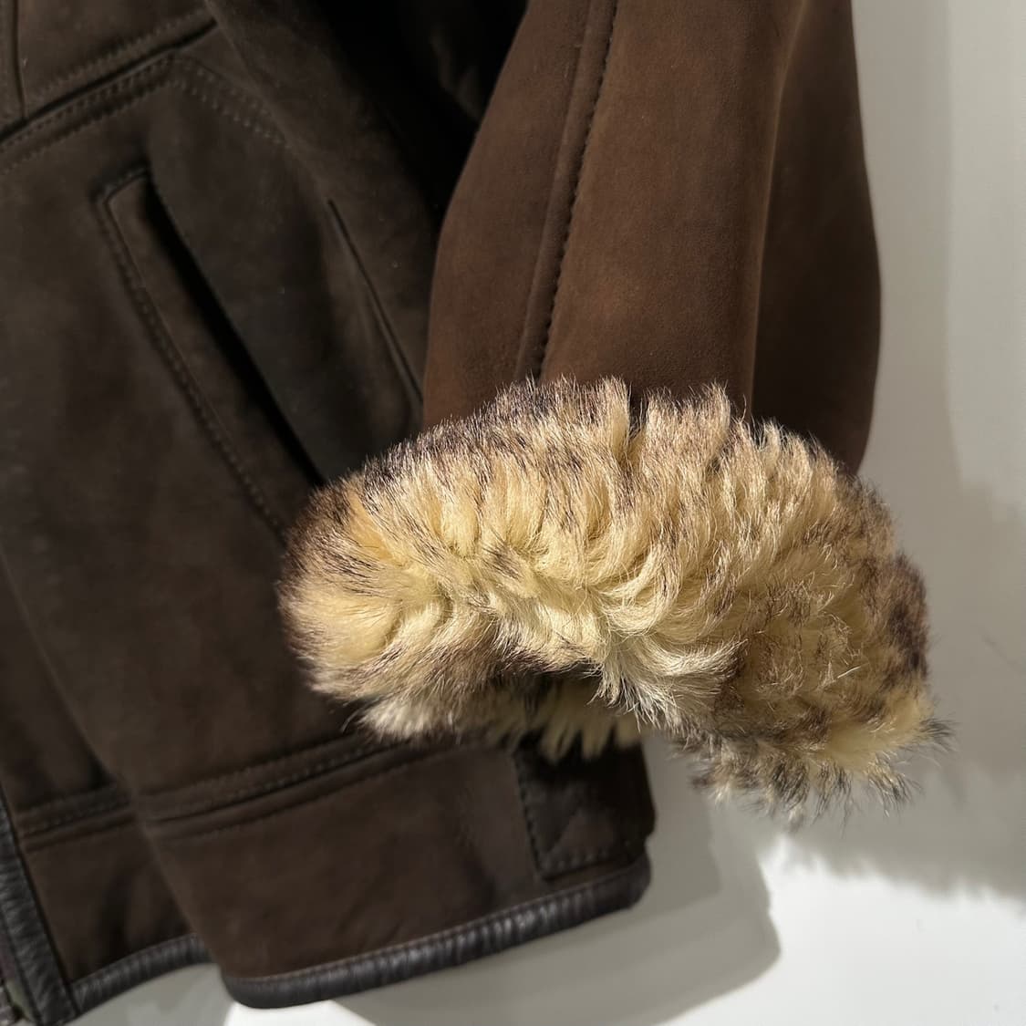 입생로랑 고트스킨 시어링 무스탕 싱글 자켓 상품이미지7