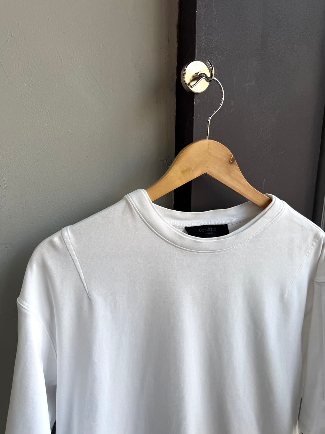 100~105/ 송지오옴므 엔젤윙 프린트 라운드 반팔 상품이미지3