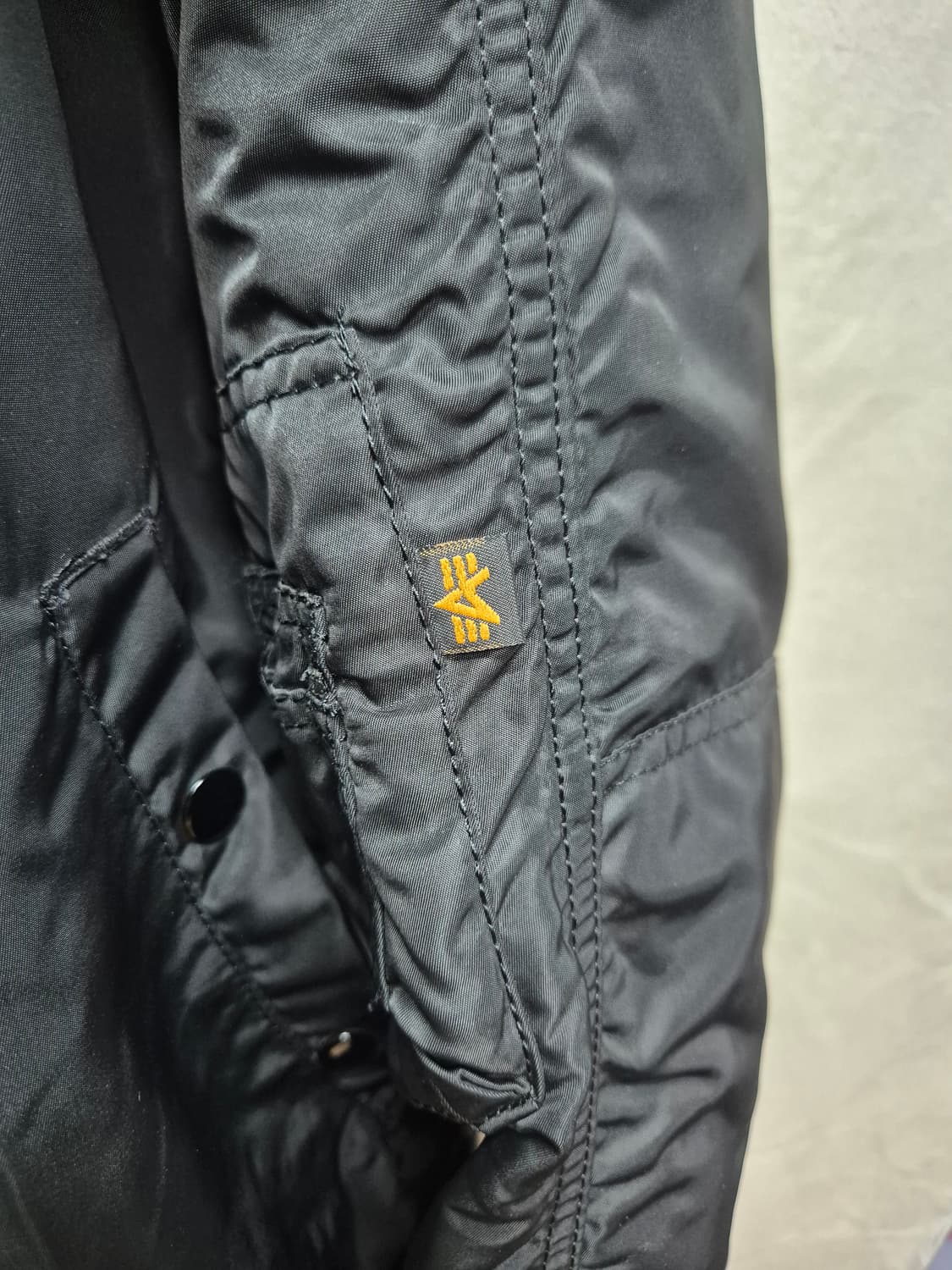 알파 n3b 블랙 상품이미지2