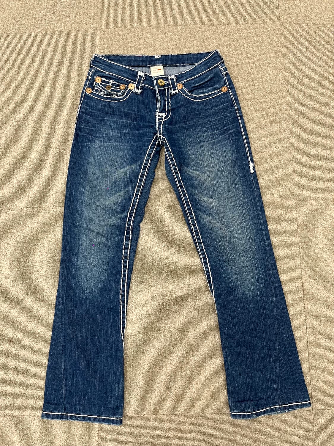 TureReligion white stitched jeans 상품이미지2