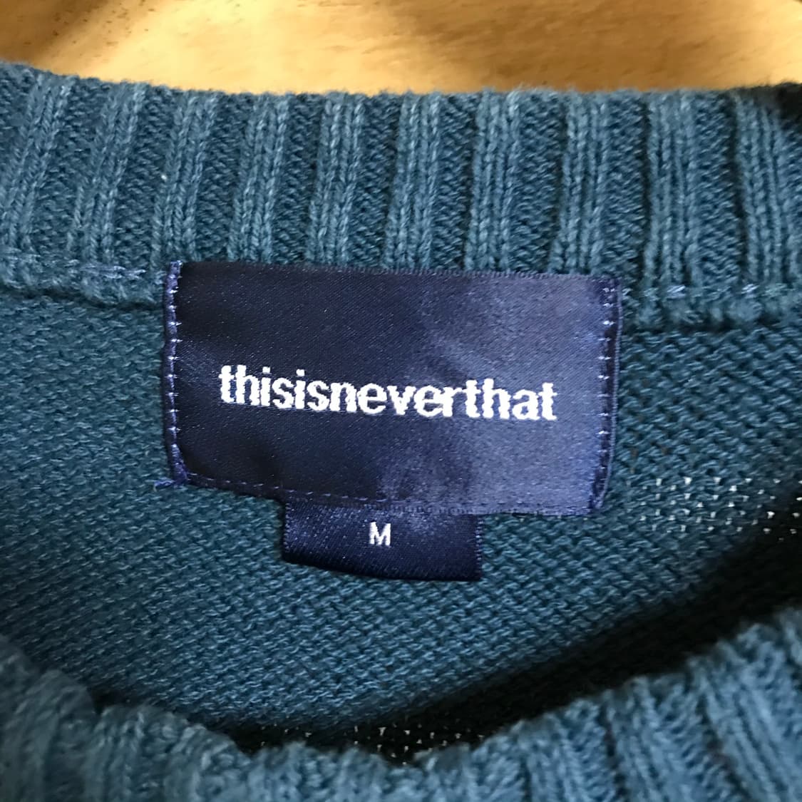 디스이즈네버댓 시그니처로고 크루넥니트 상품이미지3