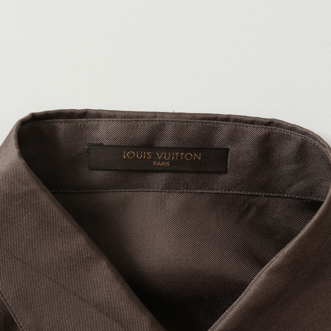 루이비통 히든버튼 실크 셔츠 상품이미지9