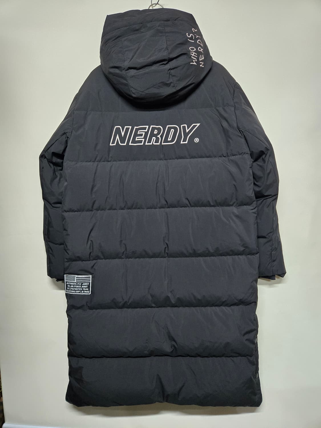 널디 블랙 라인 롱패딩M 상품이미지2