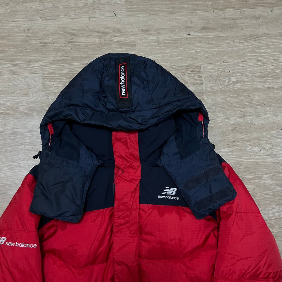 뉴발란스 덕다운 배색 후드 푸퍼패딩 점퍼 [레드] M/95 상품이미지2