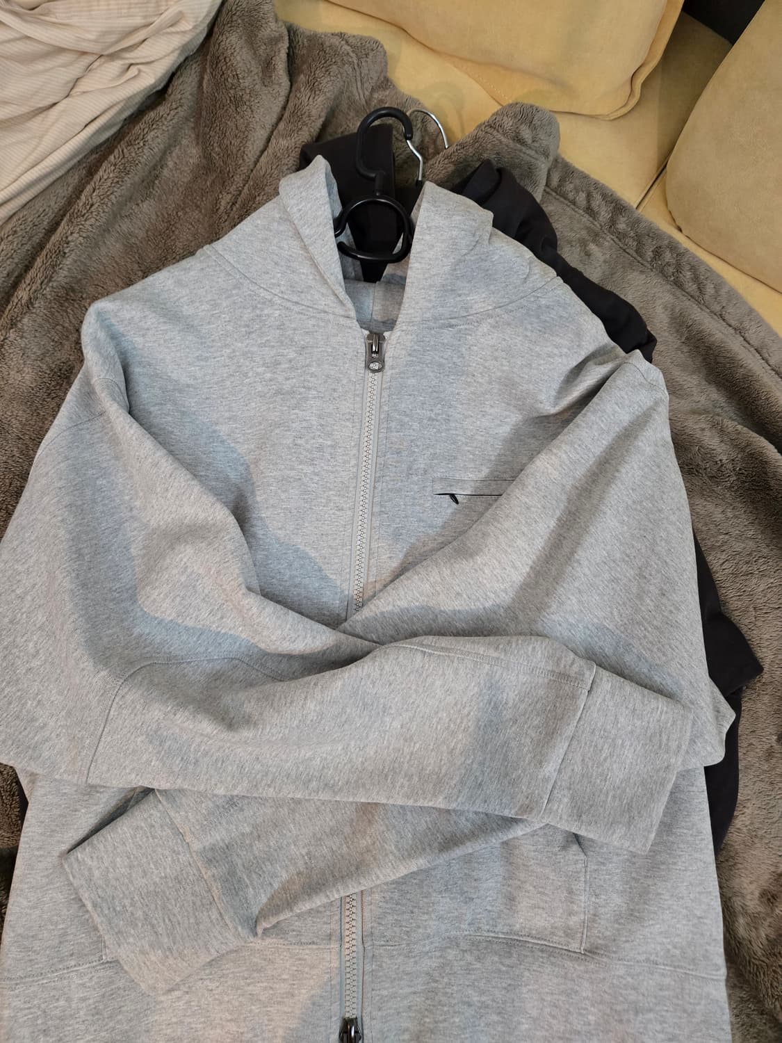 비긴 202 각종 후드집업 및 가디건 상품이미지1