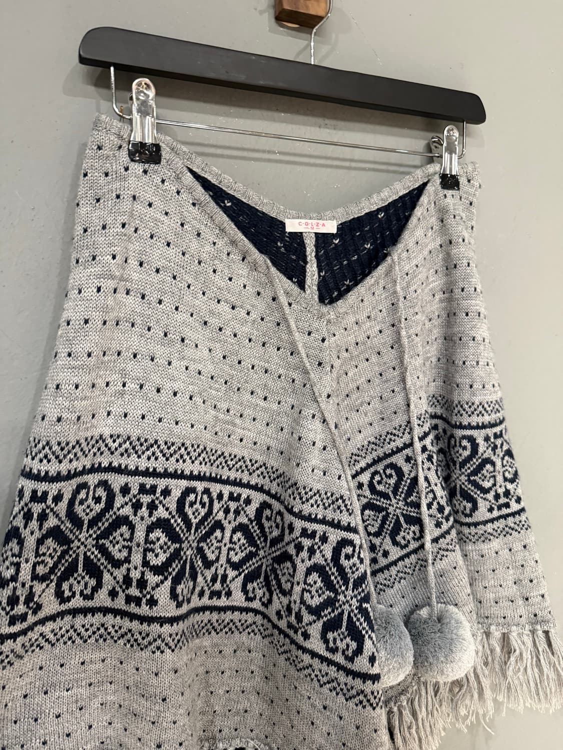 winter pattern tassel detail cape & sk 상품이미지7