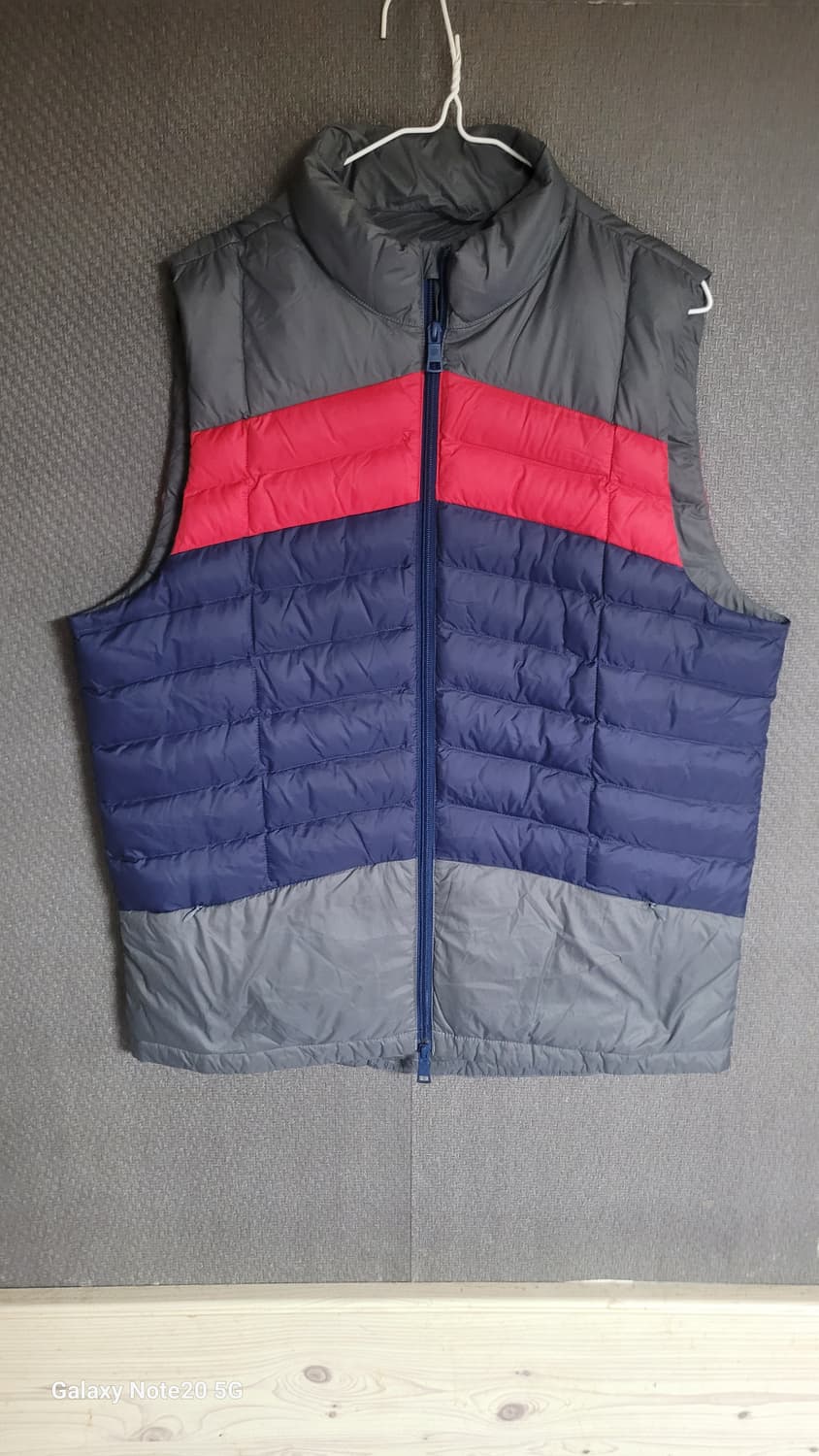 지포어 패딩조끼 상품이미지2