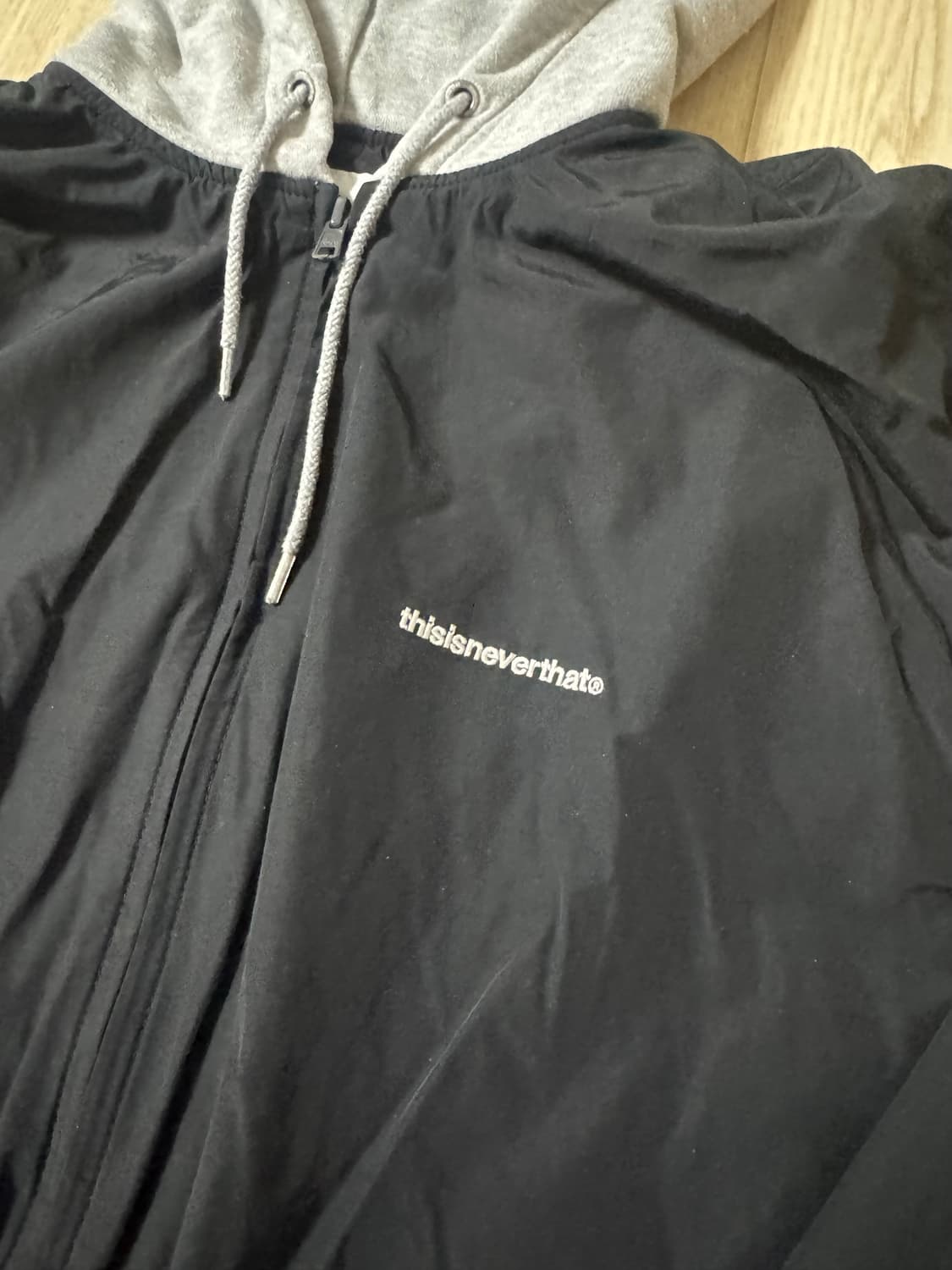 디스이즈네버댓 후드 바람막이 상품이미지2
