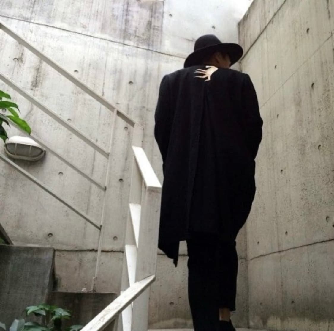 언더커버 디핸드 코트 다크그린 상품이미지9