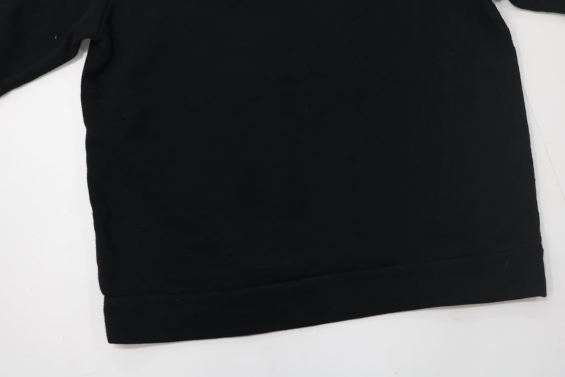 산리오 헬로키티 빈티지 블랙 그래픽 기모 맨투맨 상품이미지8