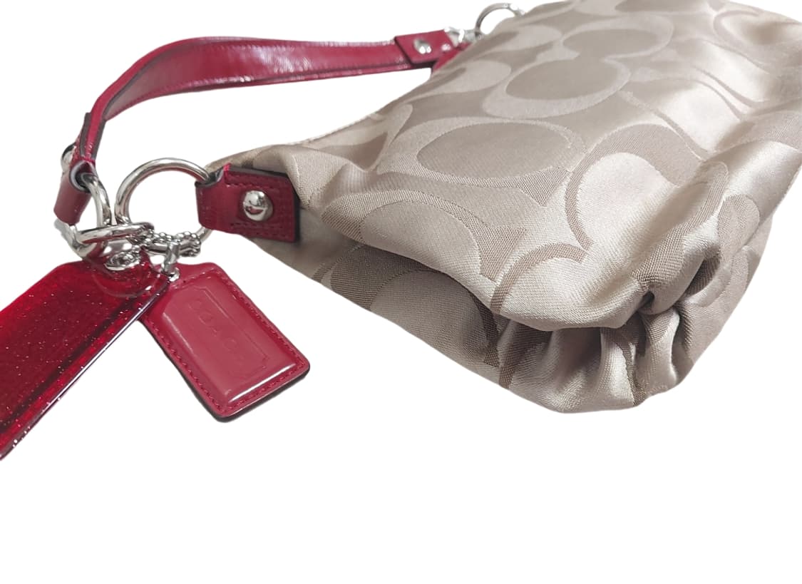 Coach Daisy Signature Shoulder Bag 상품이미지5