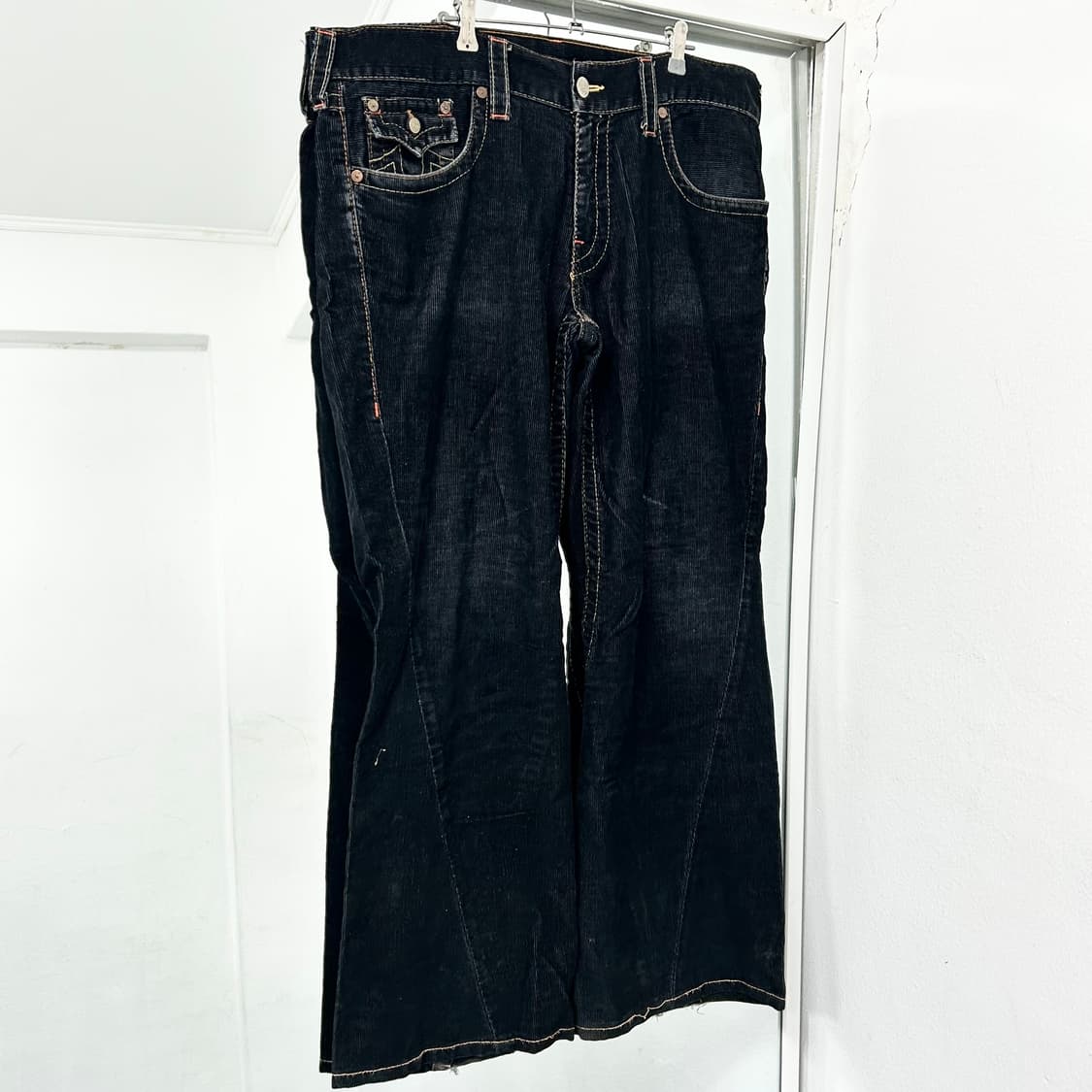 트루릴리전 코듀로이 부츠컷 팬츠 상품이미지5