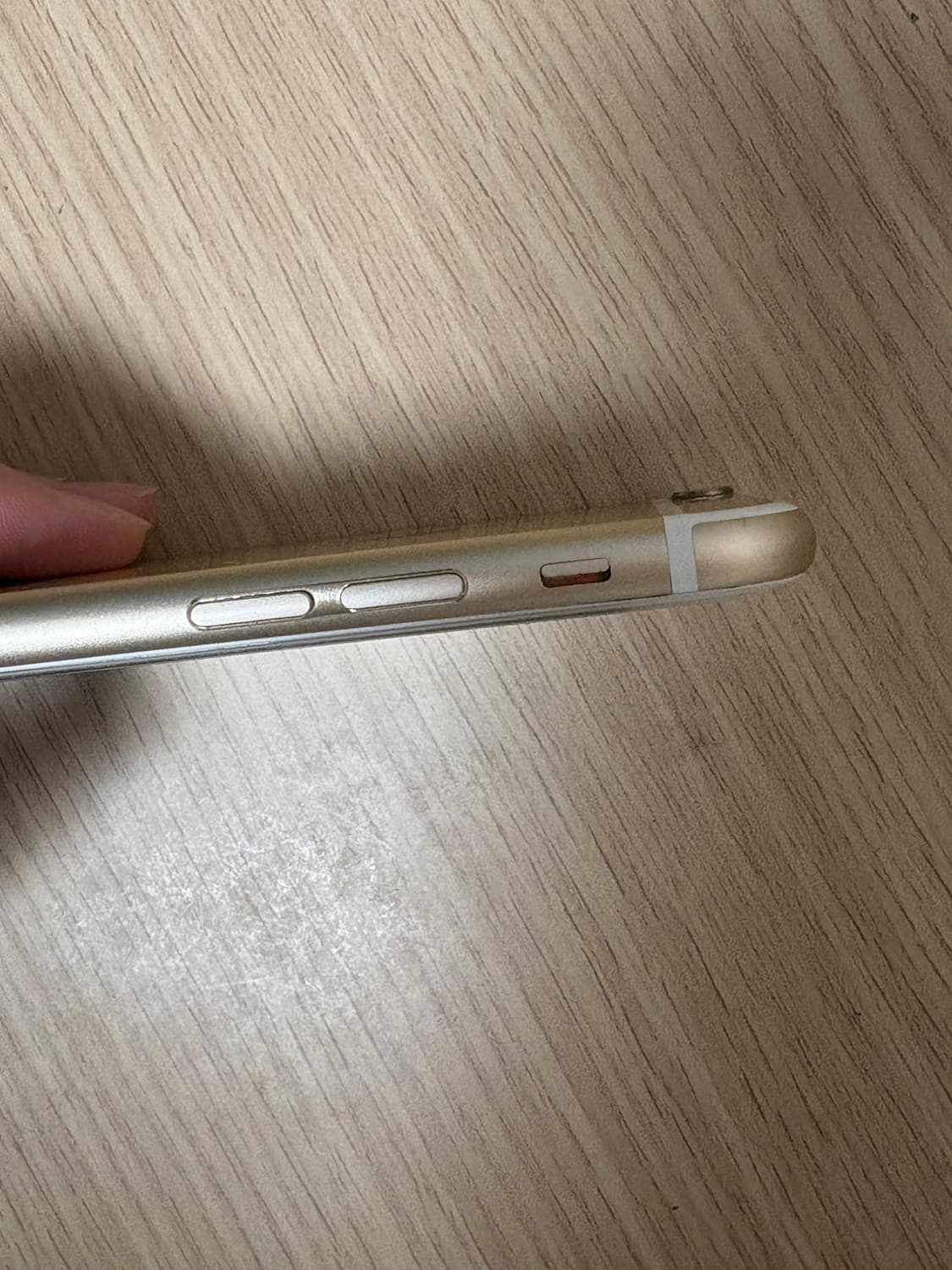 아이폰 6s 골드 상품이미지4