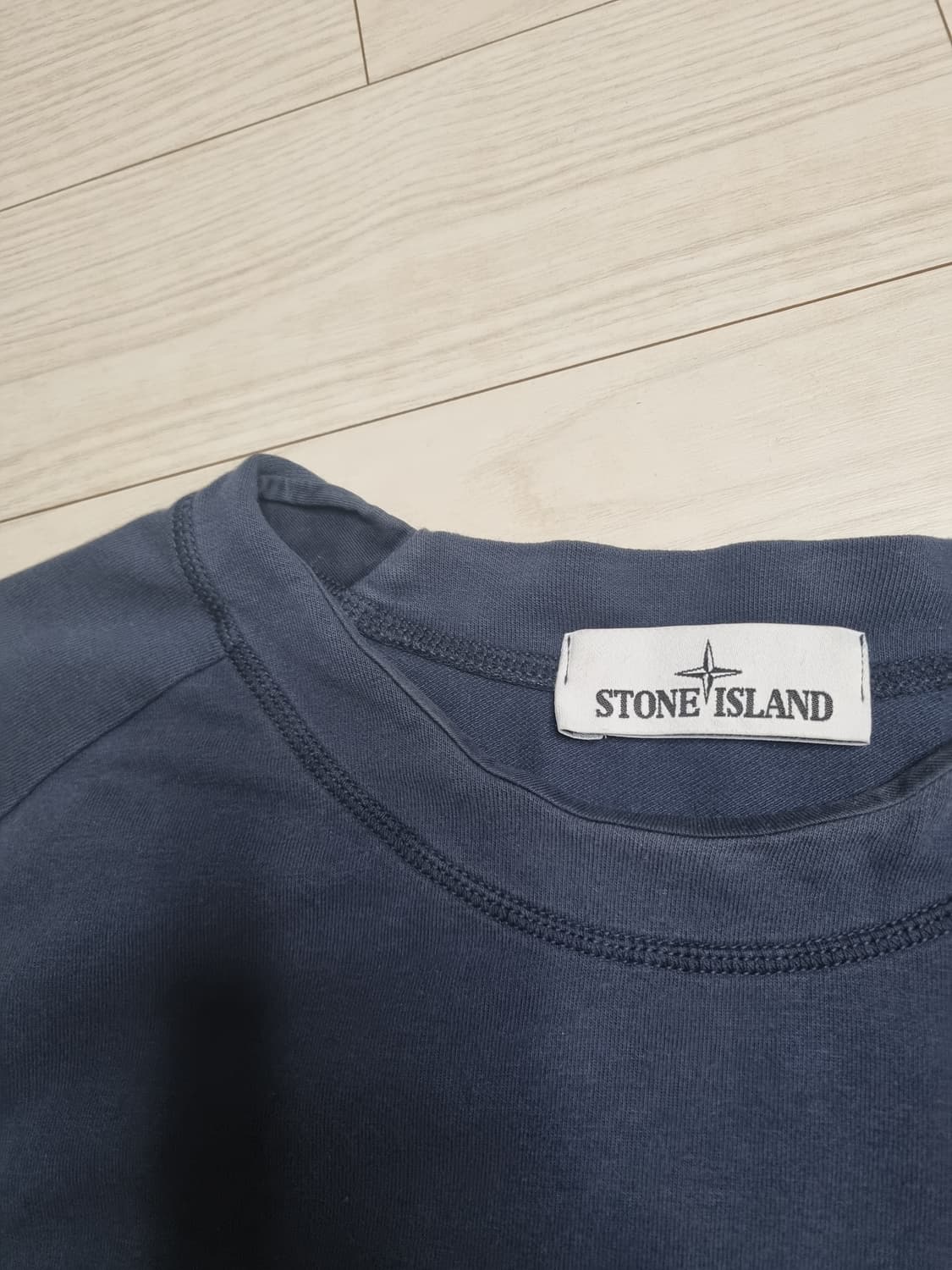 스톤아일랜드 네이비 맨투맨 100사이즈 상품이미지3