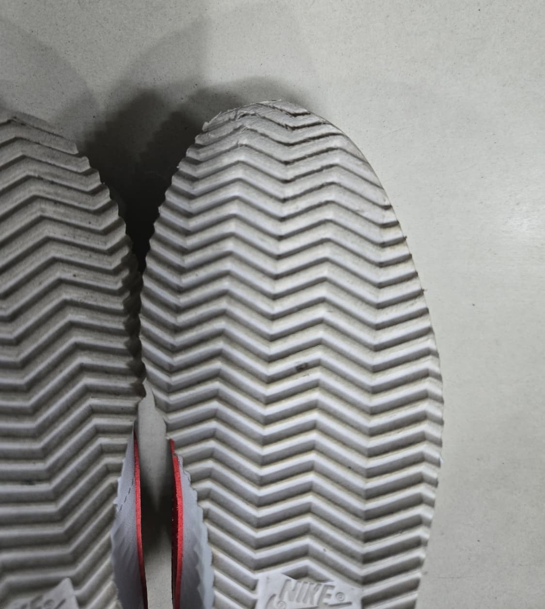 나이키 코르테즈 흰빨파 스니커즈 운동화 235mm 상품이미지9