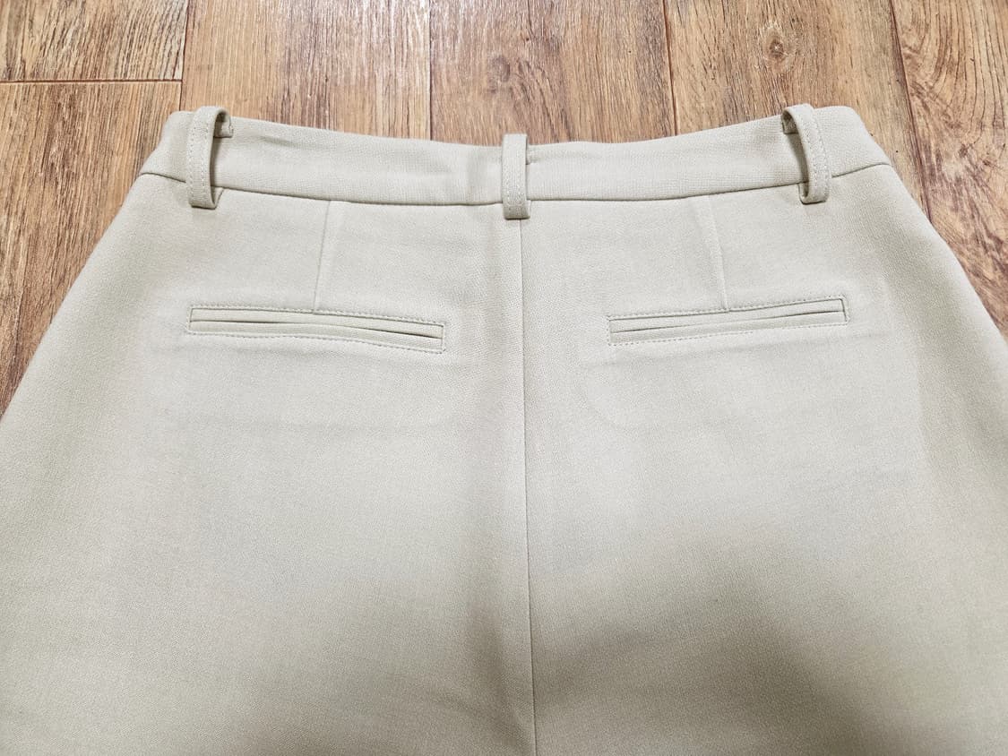 타낫(tannat) 모던 핀턱 숏팬츠 66 새상품 상품이미지6