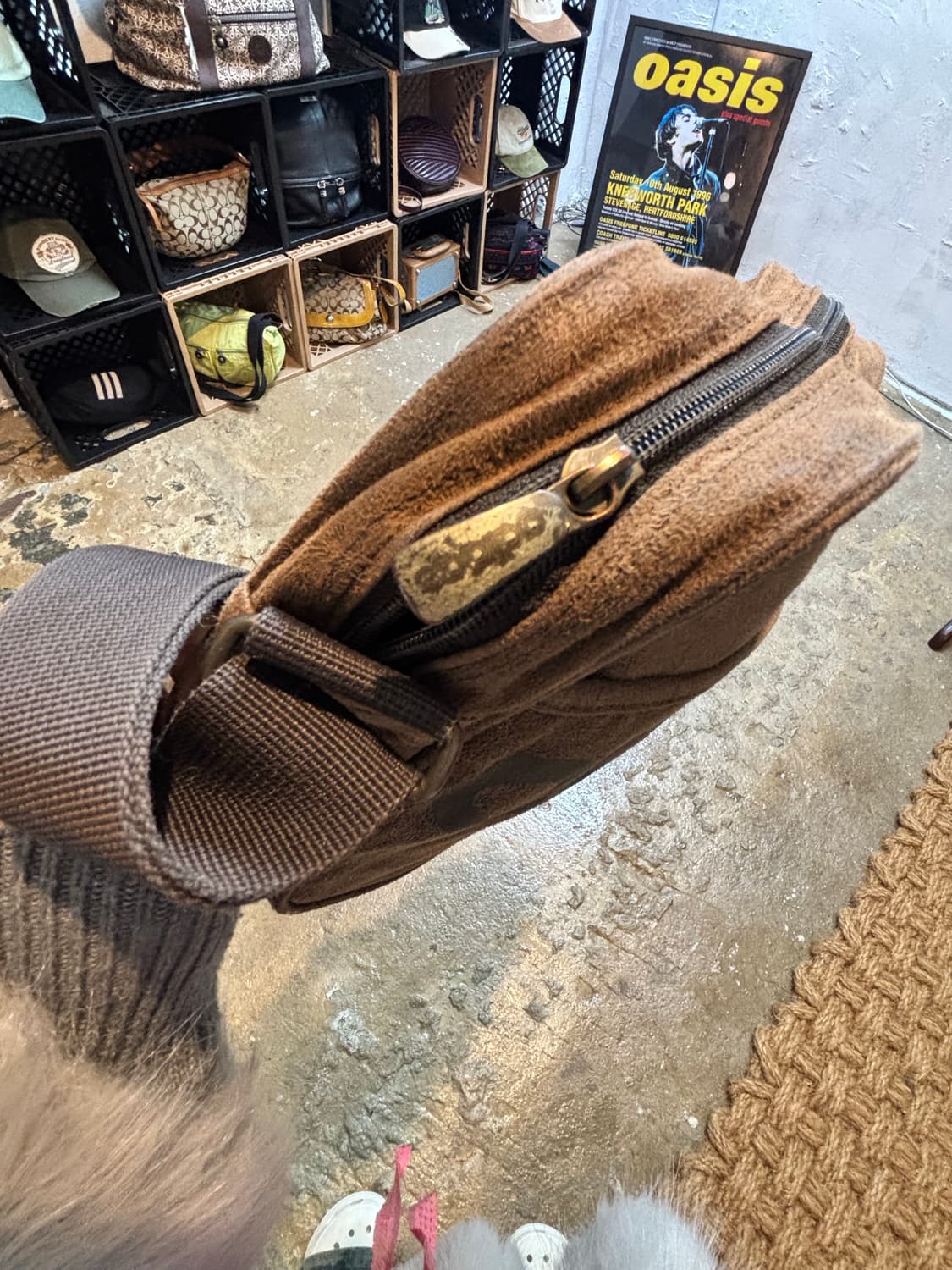 아디다스 빈티지 레어 크로스백 모카브라운 상품이미지9