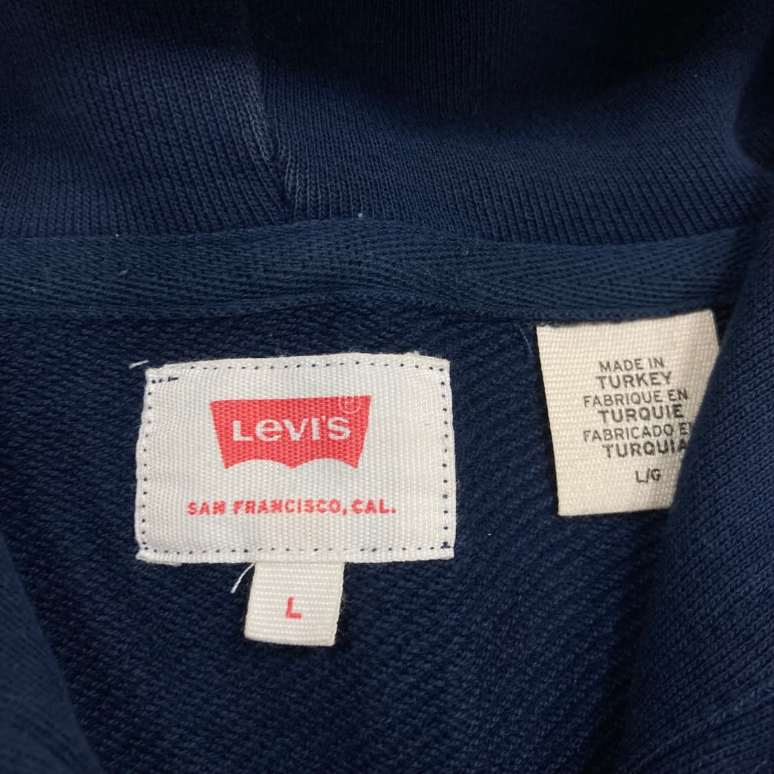 리바이스 네이비 컬러 스펠아웃 빅로고 후드 집업 상품이미지3