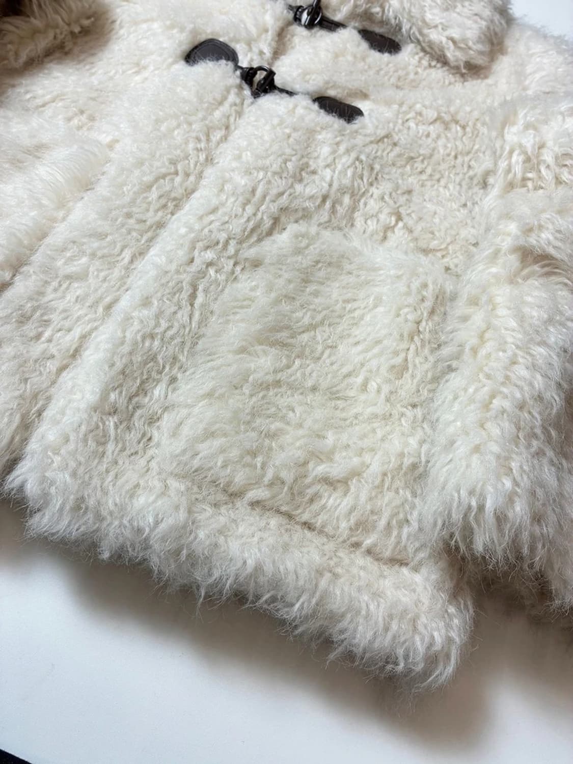 어몽 AMONG 시어링 퍼 하프 코트 PN8329 상품이미지5