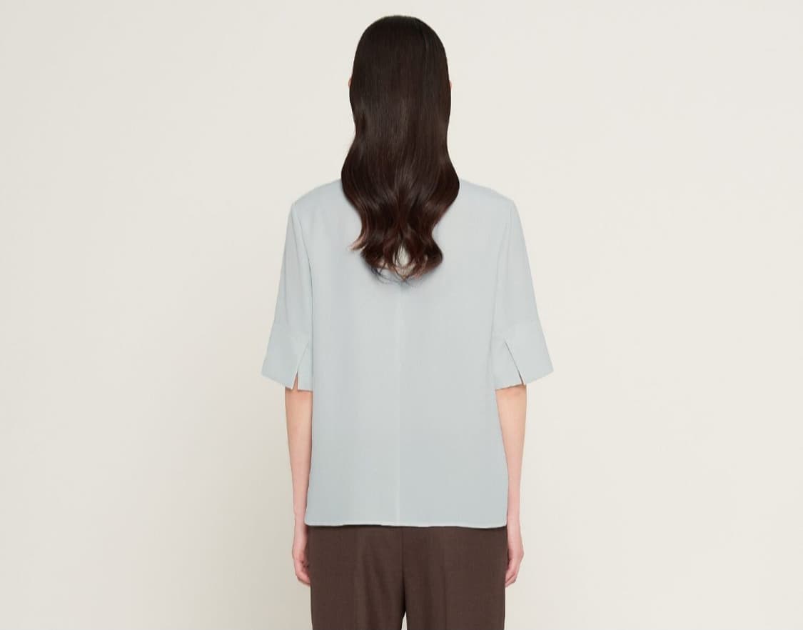 (새상품)구호 실크배색 라운드 블라우스 M사이즈 상품이미지2