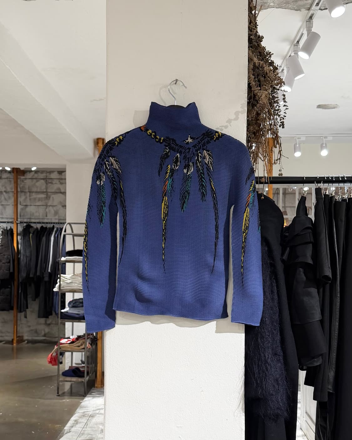 이세이 미야케 미 블루 터틀넥 롱 슬리브 상품이미지7