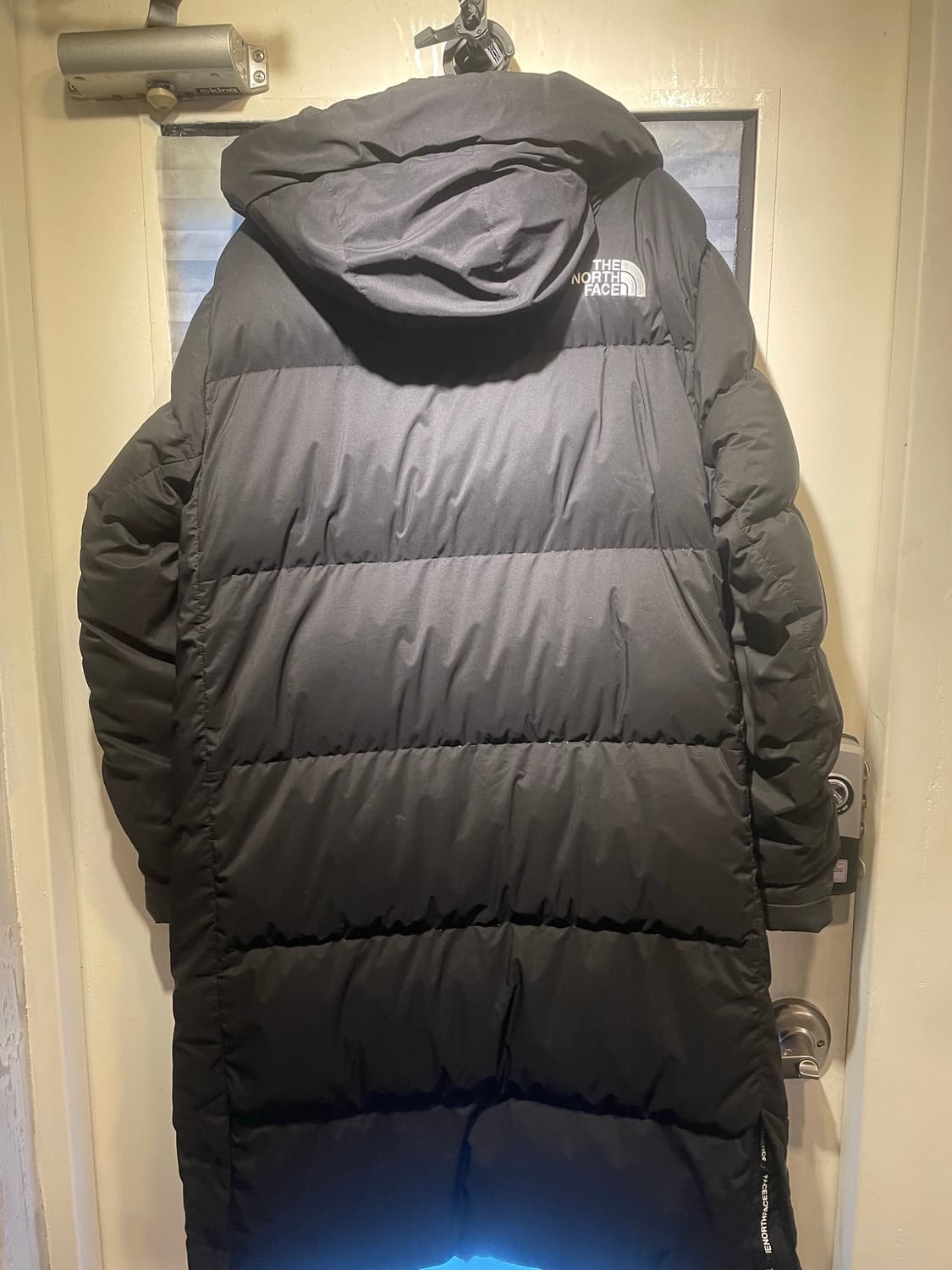 노스페이스 블랙 패딩 DRYVENT 110  상품이미지8