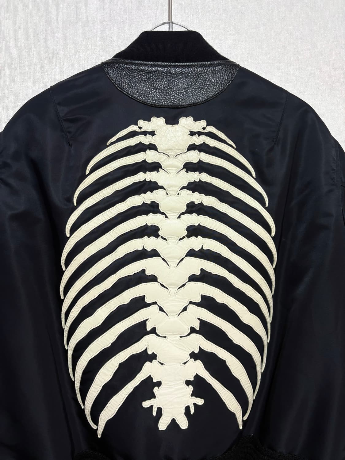 [3] 13AW 언더커버 본 패치 MA-1 상품이미지3