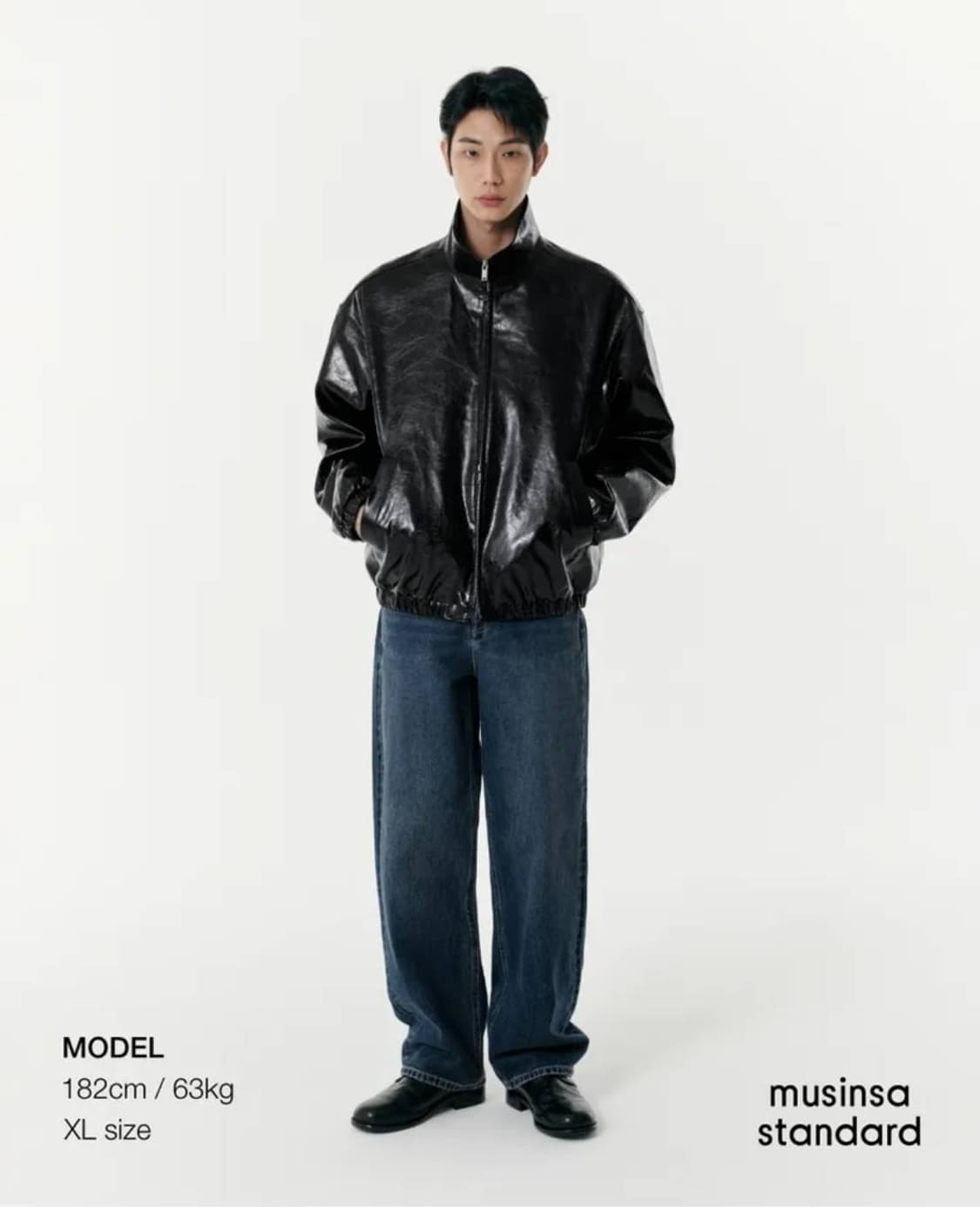 무신사스탠다드 24F 신세틱 레더 하이넥 트랙자켓
 상품이미지1