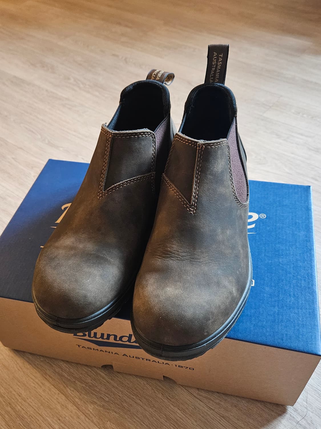 블런드스톤 슬립온부츠 러스틱브라운 AU6(250~255)(1번 착용) 상품이미지1