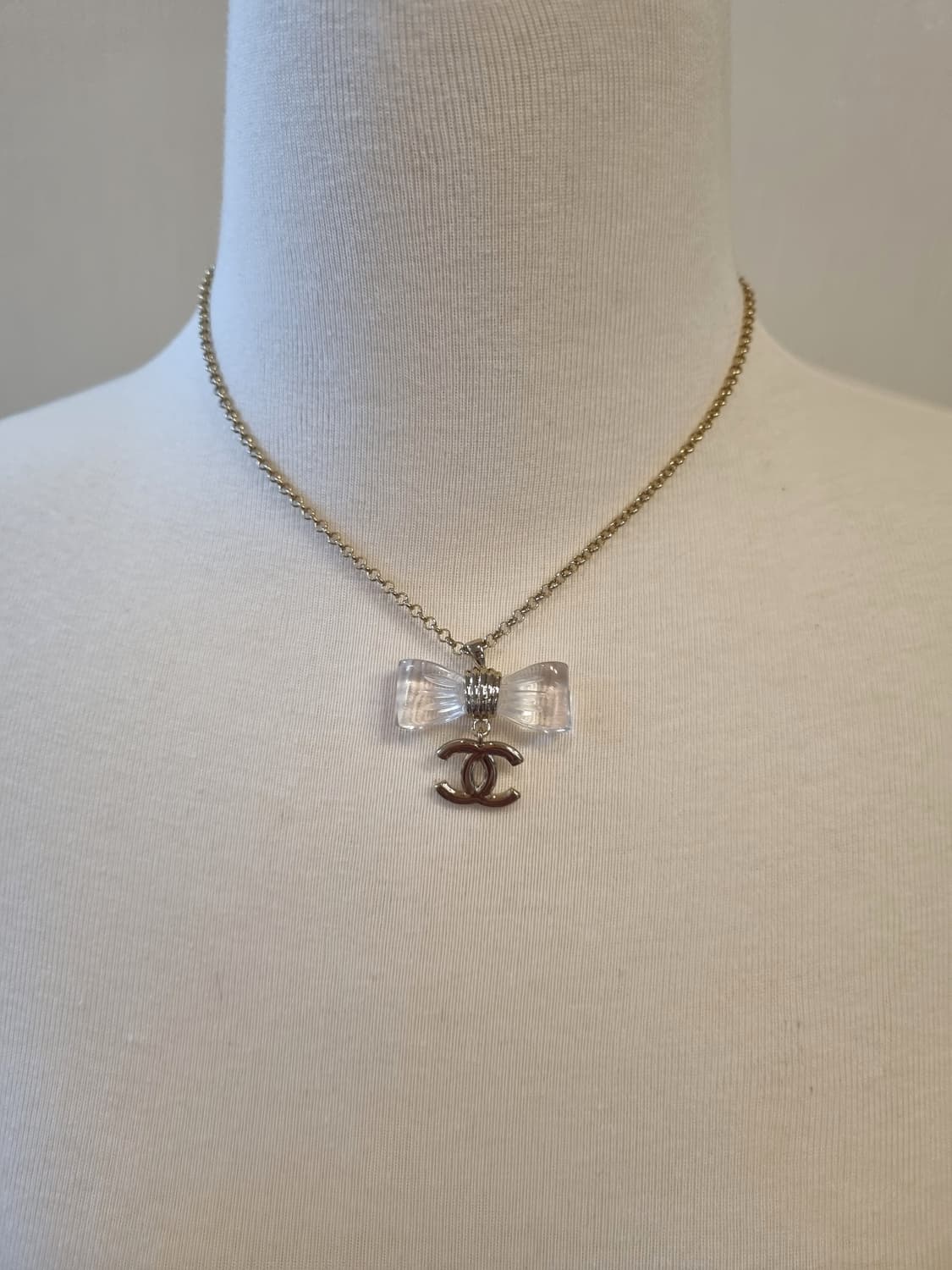 샤넬 투명리본 CC 목걸이 업사이클링 금장 상품이미지7