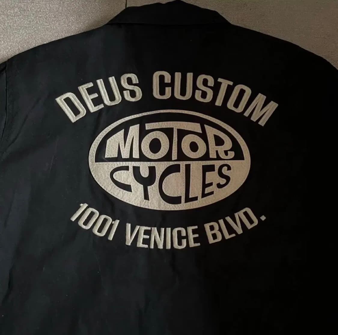 [DEUS] 데우스 커스텀 모터사이클 베니스 퀼팅자켓 상품이미지2