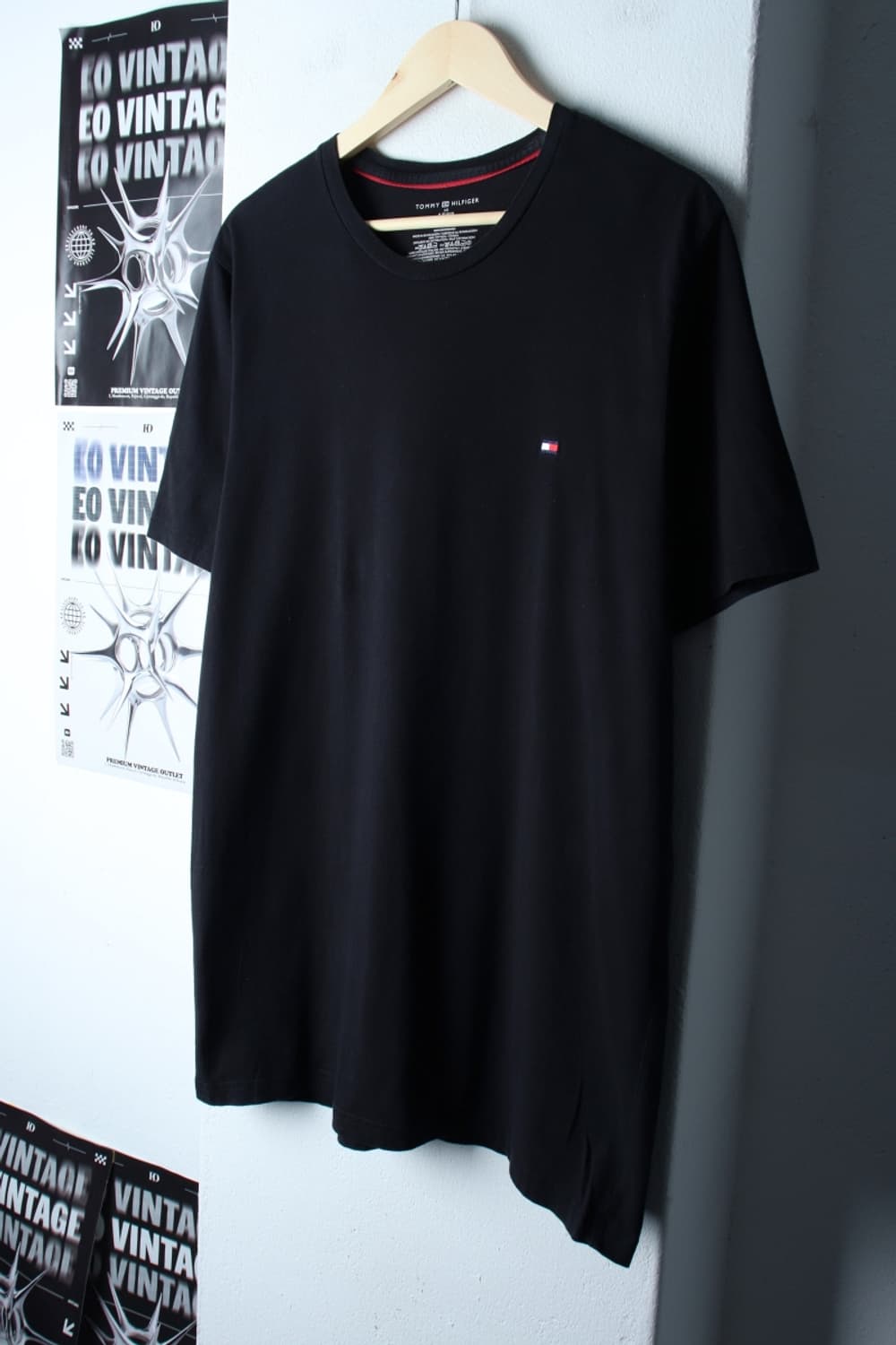 (L-XL) 타미힐피거 반팔 티셔츠 루즈핏 스몰로고 블랙 기본-7B7E 상품이미지1