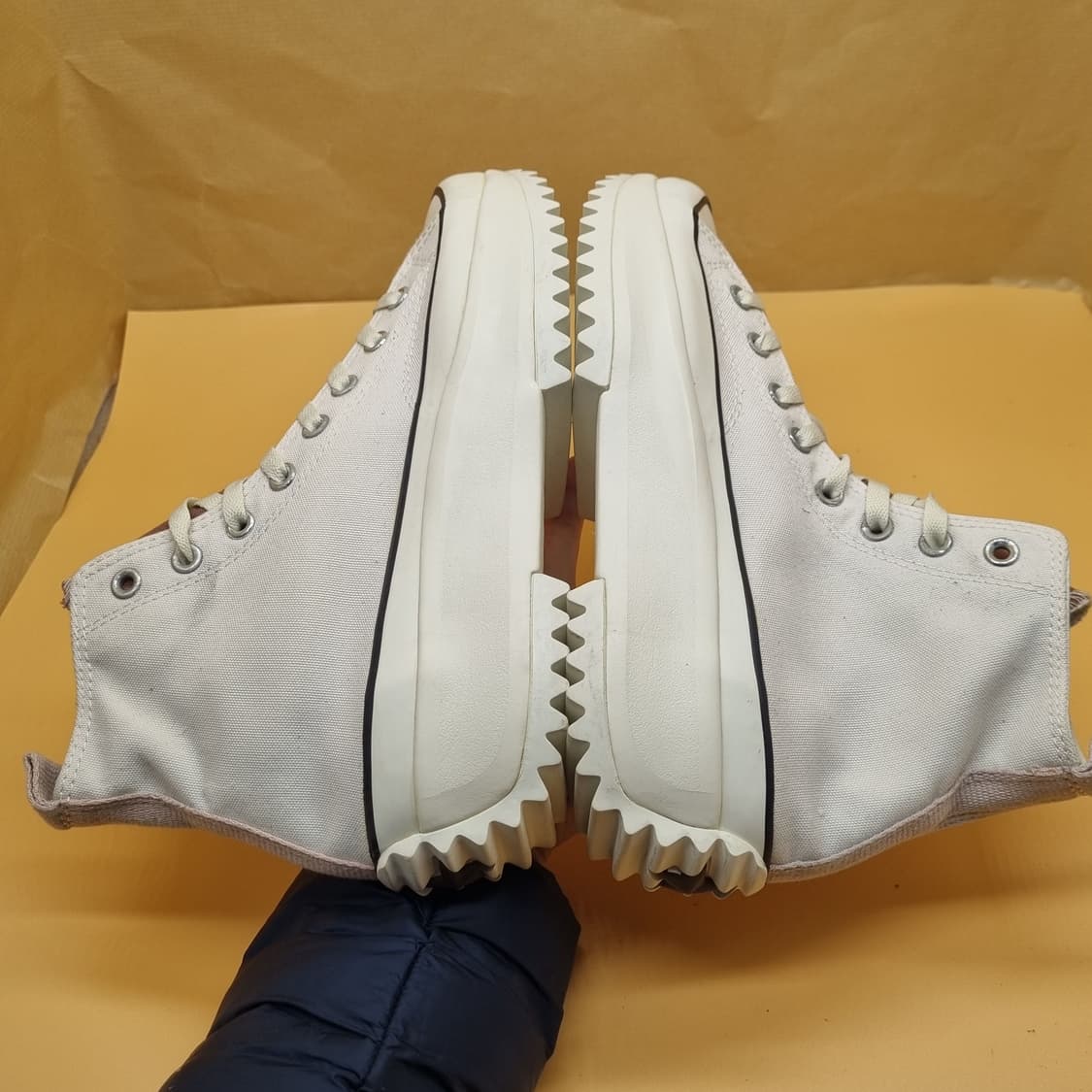 컨버스 런스타 하이크 트라이패널 하이탑270. 상품이미지5