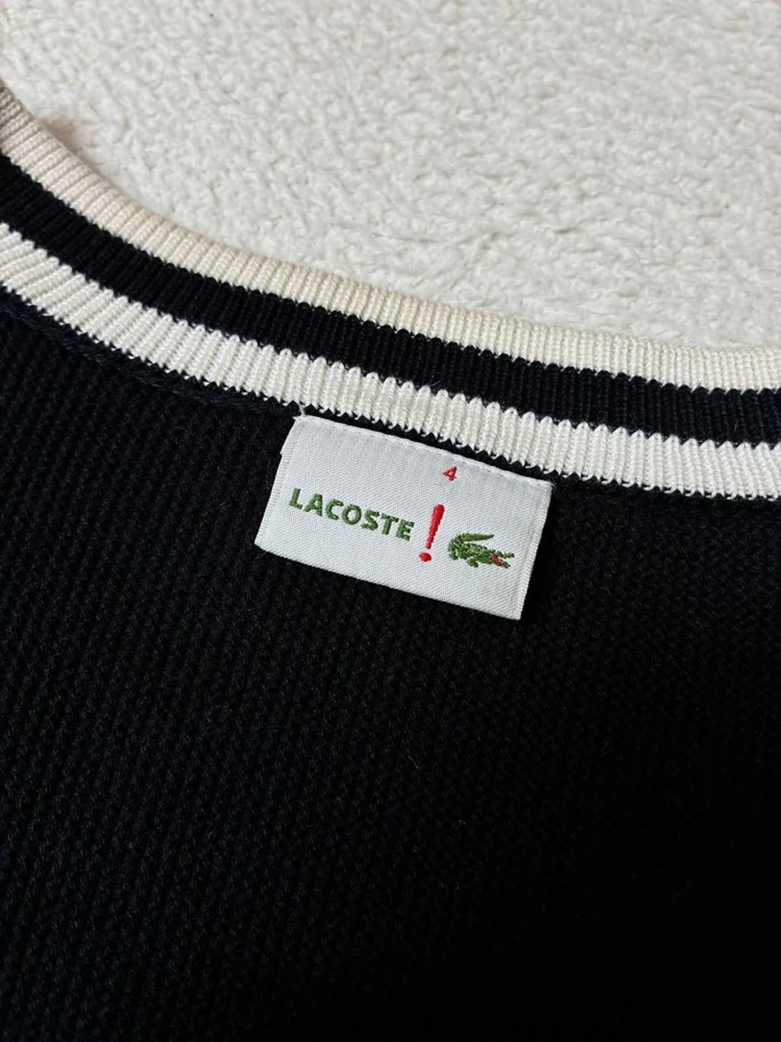라코스테 스몰 로고 시그니처 트리밍 니트 가디건 PN7626 상품이미지6
