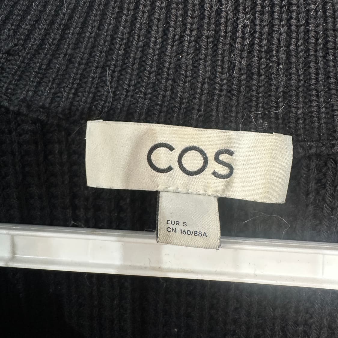 COS 코스 반집업 여성 니트 S 상품이미지5