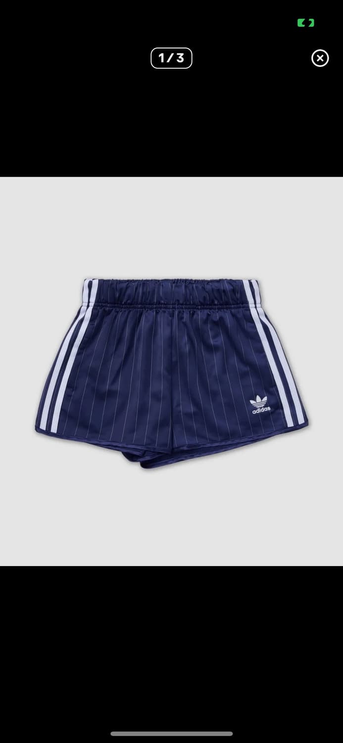 아디다스 핀스트라이프 새틴 숏팬츠 상품이미지1