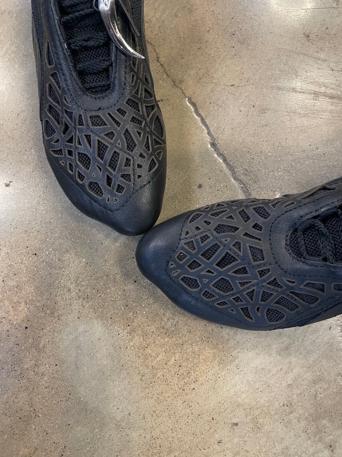 Puma x AMQ NY Running Laser 상품이미지3