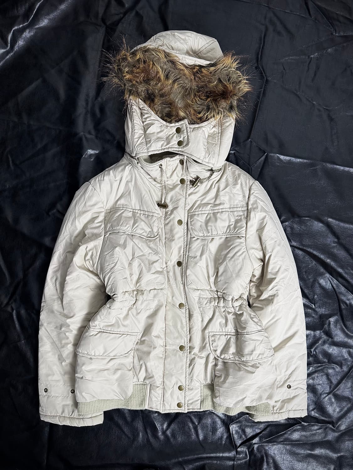 Ivory fur padding 상품이미지3