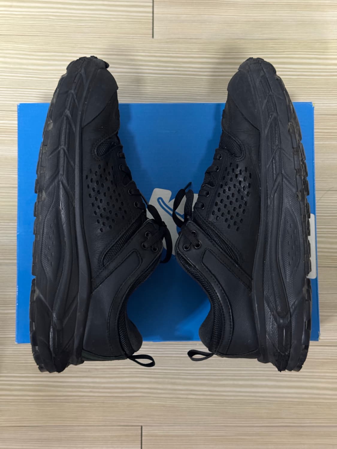 [280] 호카 토르 울트라 로우 WP 블랙 상품이미지1