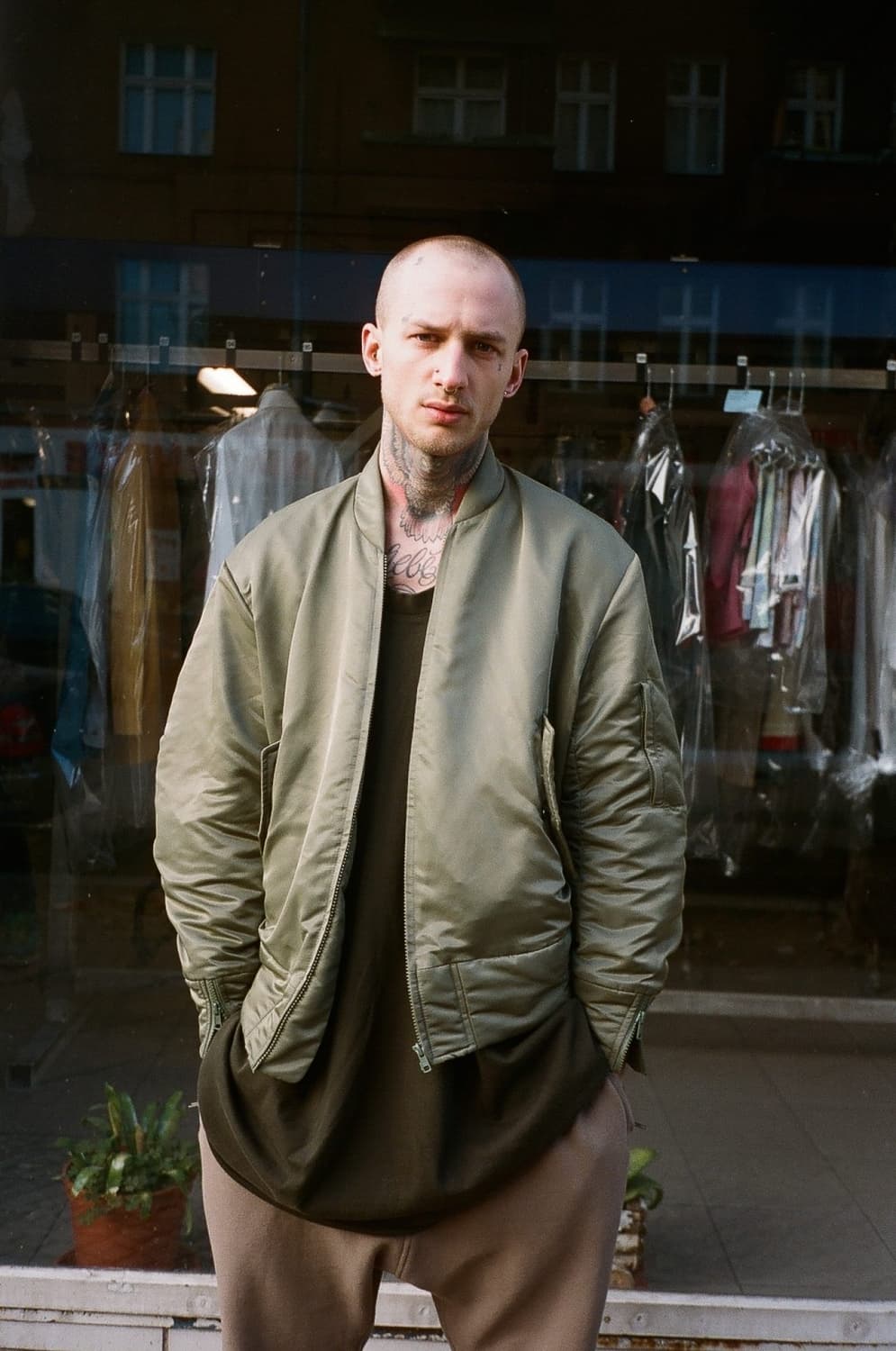 [m] 이지 시즌 1 카키 나일론 봄버 자켓 yeezy season1 상품이미지9